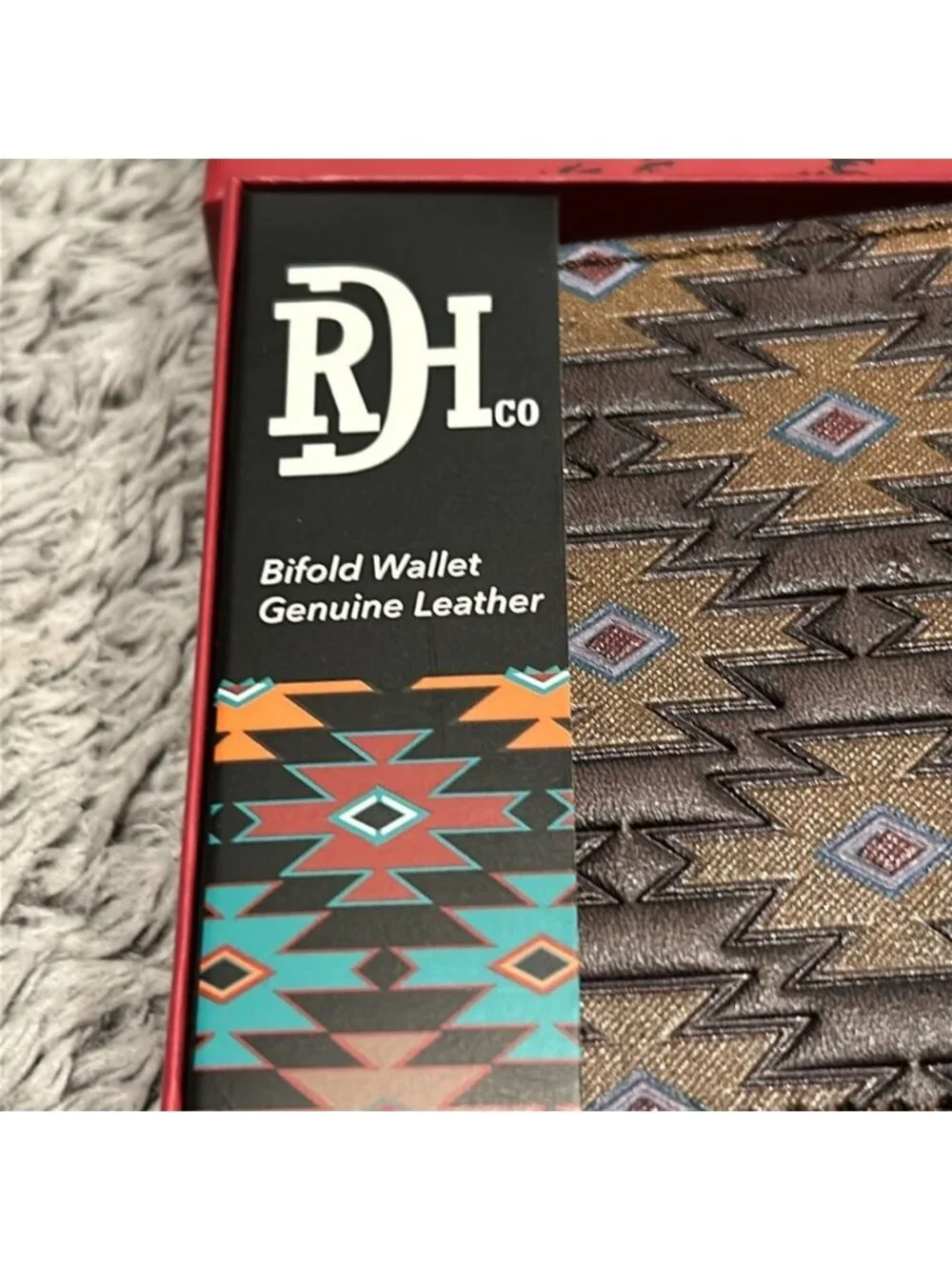 RDH Red Dirt Hat genuine leather BIFOLD WALLET men's new in box